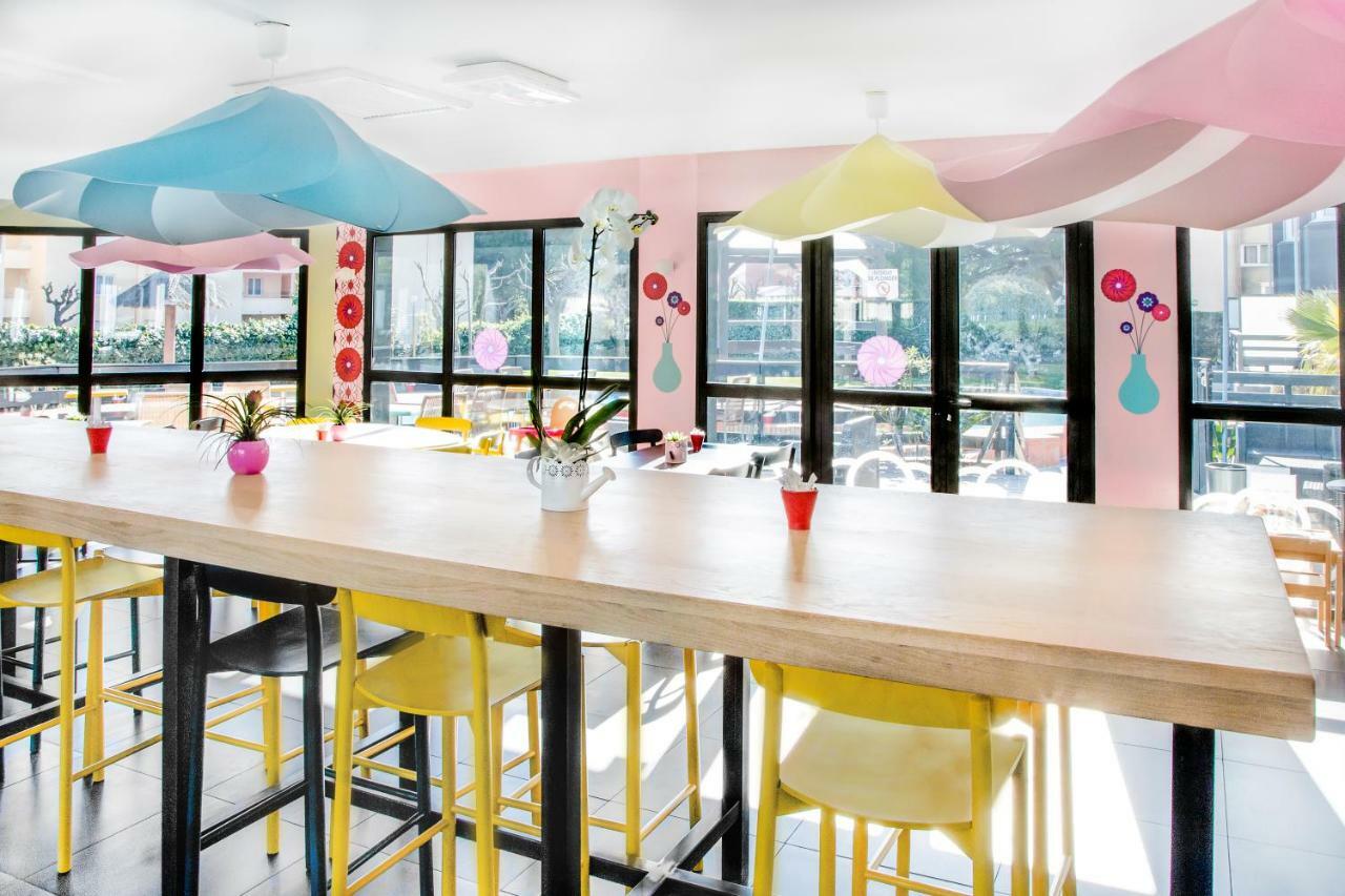 Ibis Styles Perpignan Canet En Roussillon Bagian luar foto
