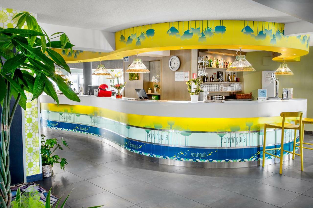 Ibis Styles Perpignan Canet En Roussillon Bagian luar foto