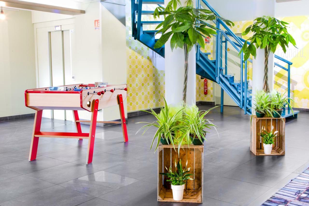 Ibis Styles Perpignan Canet En Roussillon Bagian luar foto