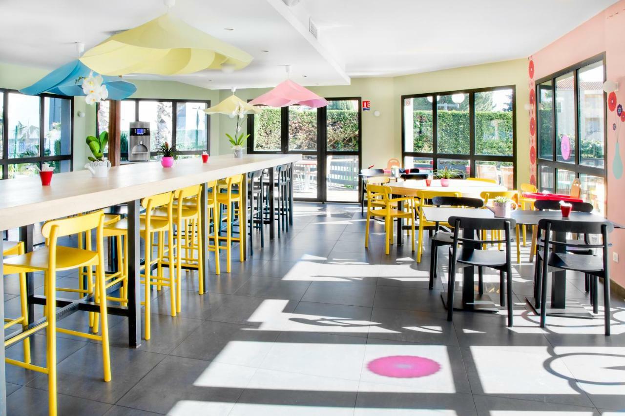 Ibis Styles Perpignan Canet En Roussillon Bagian luar foto
