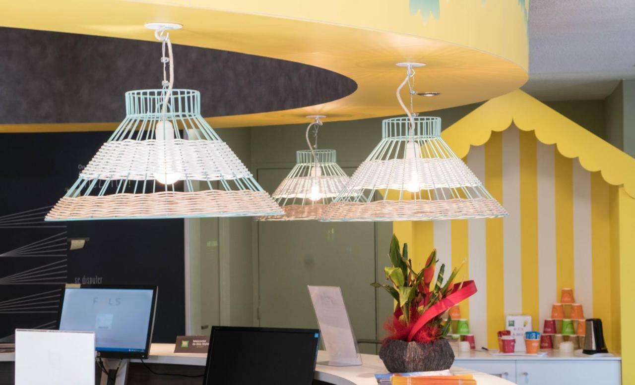 Ibis Styles Perpignan Canet En Roussillon Bagian luar foto