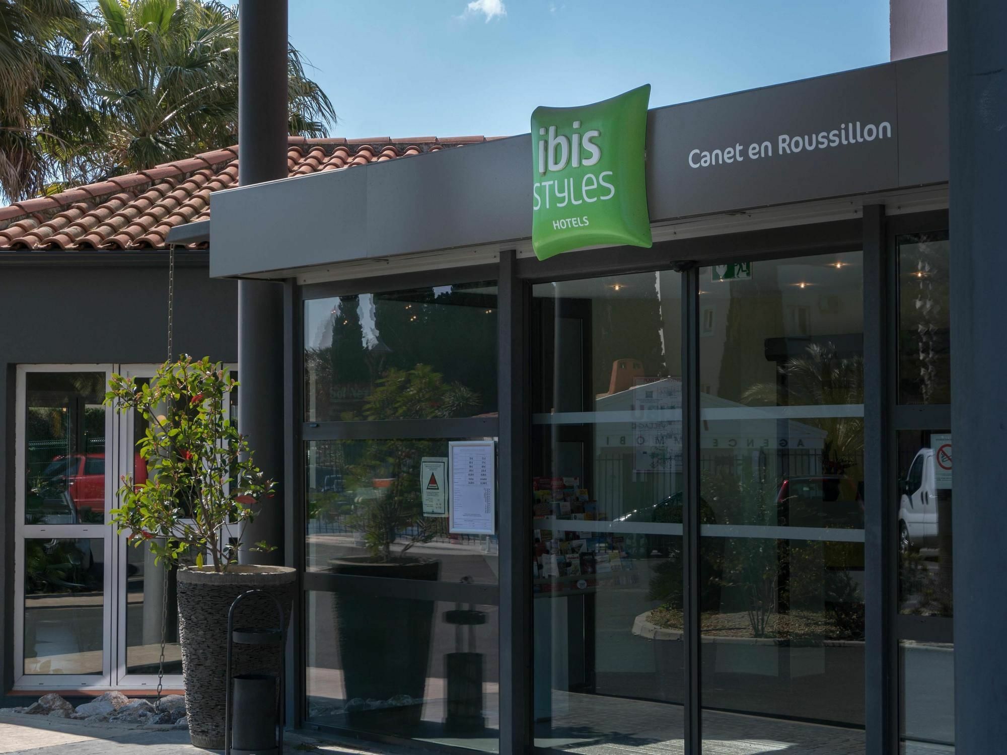 Ibis Styles Perpignan Canet En Roussillon Bagian luar foto